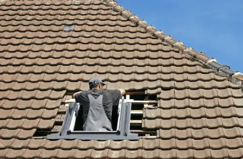 Pose de velux - Salavas